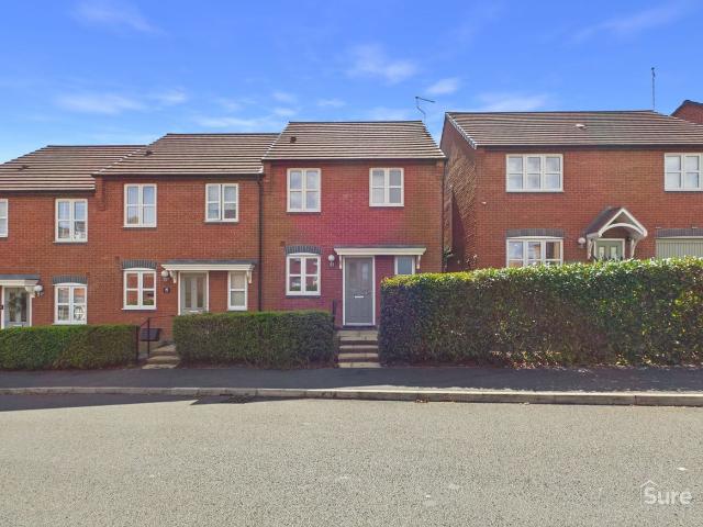 King Lane, Burton On Trent DE13, 3 bed end terrace house to rent, £1,100 pcm | PrimeLocation