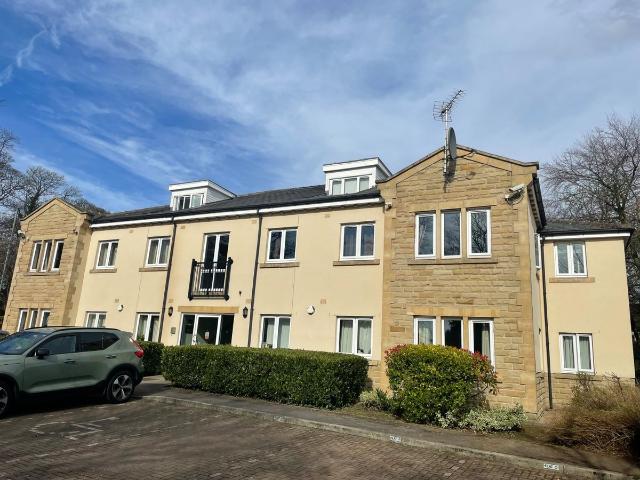 King Lane, Moortown, Leeds, Yorkshire LS17, 2 bed flat to rent, £1,100 pcm | PrimeLocation