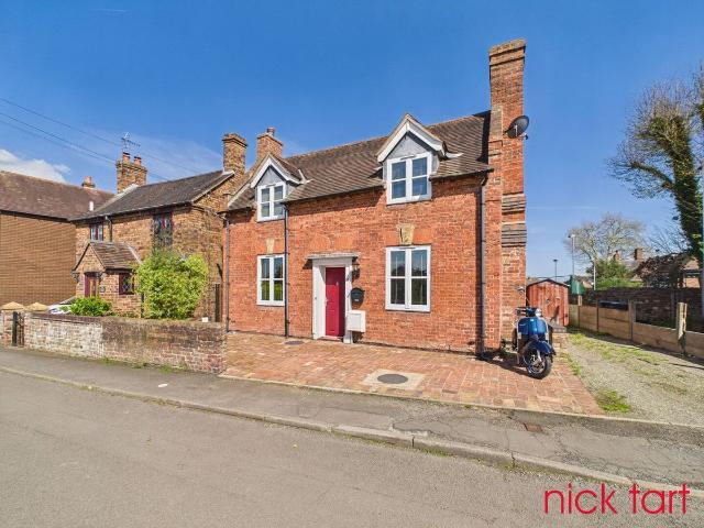 King Street, Broseley TF12, 3 bed cottage to rent, £1,200 pcm | PrimeLocation