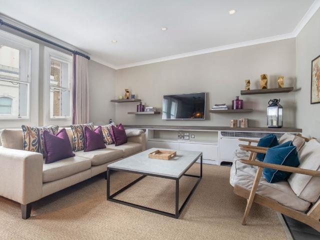 King Street, Covent Garden WC2E, 1 bed flat to rent, £3,445 pcm | PrimeLocation