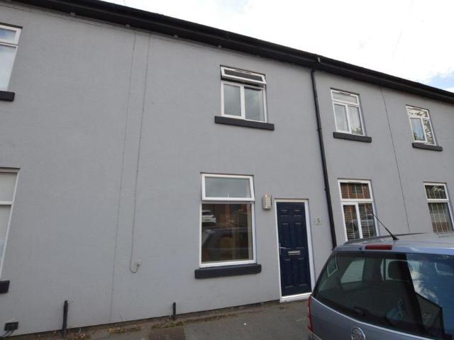 King Street, Hindley 2 bed terraced house to rent £750 pcm £173 pw
