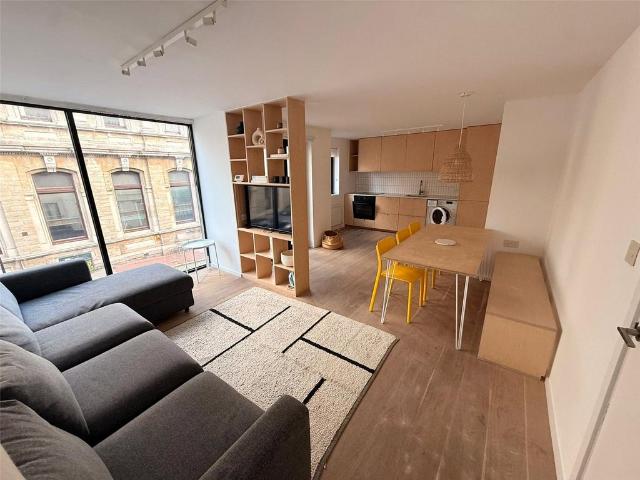 King Street, Kent CT9 2 bed flat to rent £1,050 pcm £242 pw