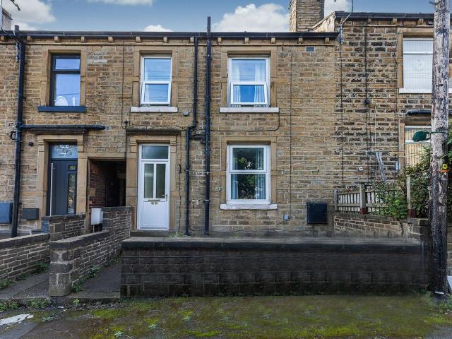 King Street, Lindley, Huddersfield HD3, 2 bed terraced house to rent, £925 pcm | PrimeLocation