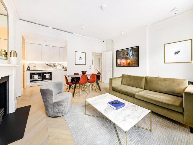 King Street, London, WC2E 2 bed apartment to rent £6,933 pcm £1,600 pw