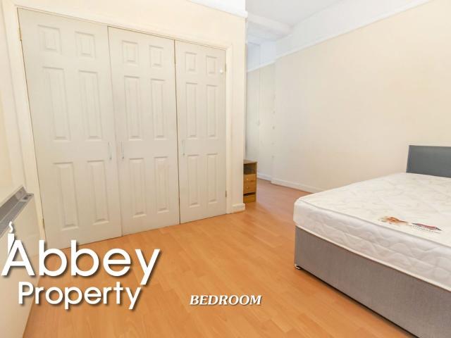 King Street, Luton LU1, 1 bed flat to rent, £700 pcm | PrimeLocation