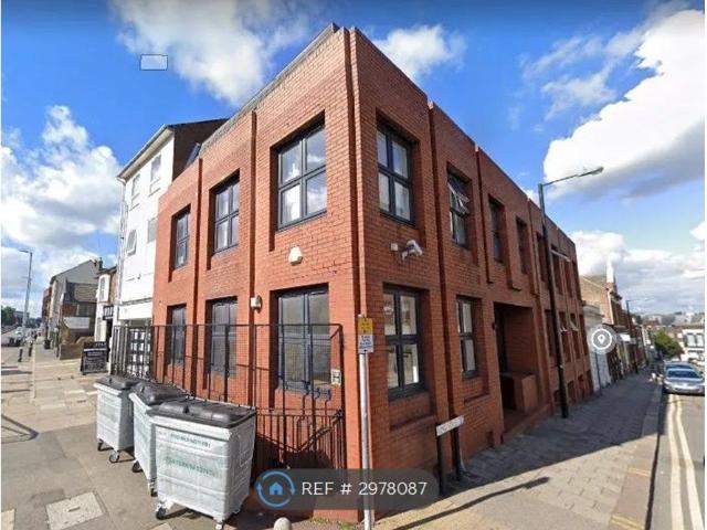 King Street, Luton LU1, Studio to rent, £600 pcm | PrimeLocation