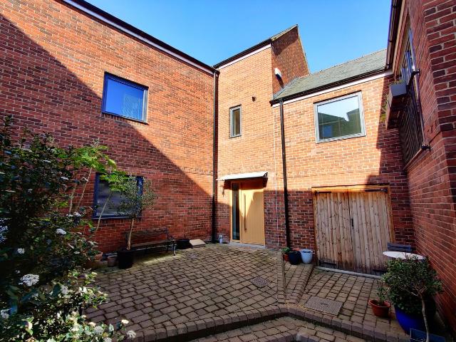 King Street, Norwich NR1, 3 bed town house to rent, £1,500 pcm | PrimeLocation
