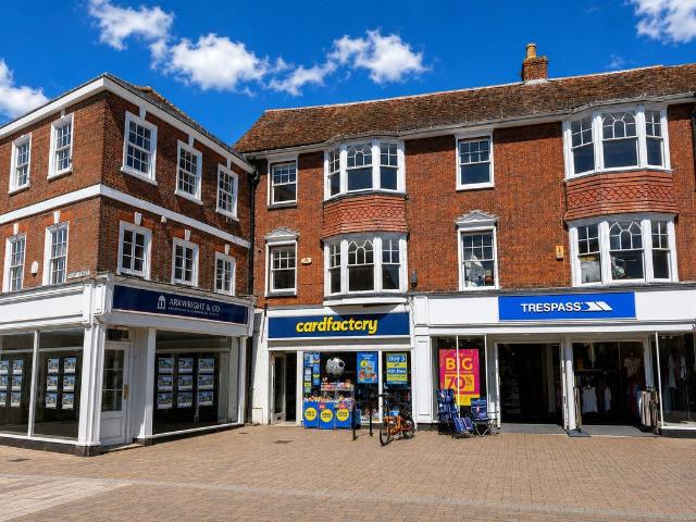 King Street, Saffron Walden, Essex CB10, 2 bed flat to rent, £1,200 pcm | PrimeLocation