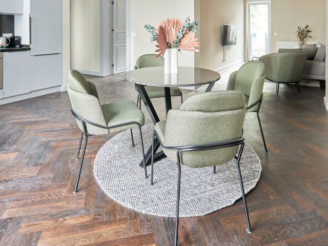 King Size Suite located in Grunewald, Berlin Amsterdam Apartments for Rent