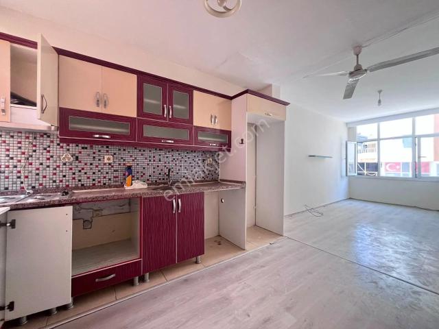 King'den Harika Konumlu Uygun 3+1 Kiralık Daire