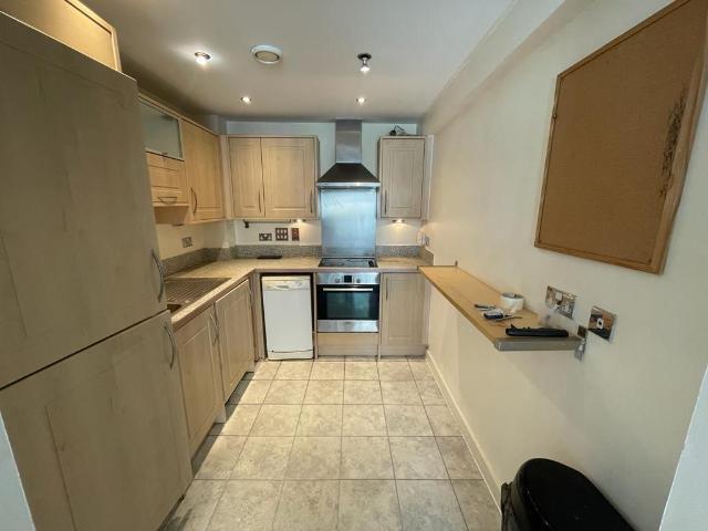 Kingfisher Meadow, Maidstone ME16, 1 bed flat to rent, £1,100 pcm | PrimeLocation