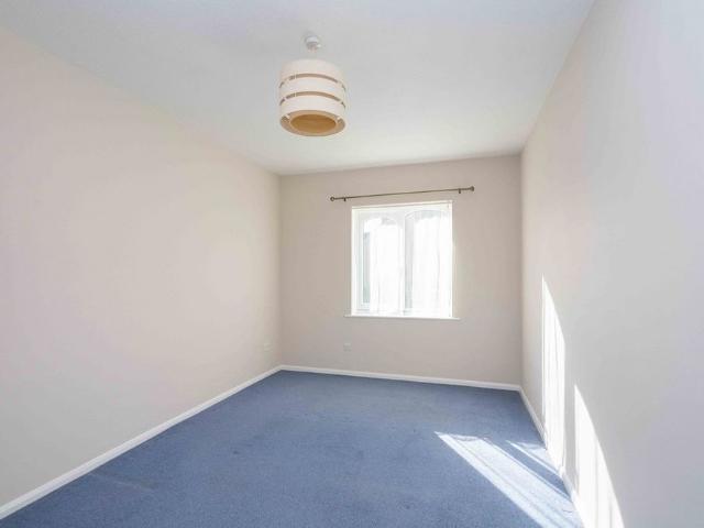 Kingfisher Court Willowmead, Dorking 1 bedroomProperty for lettings Seymours