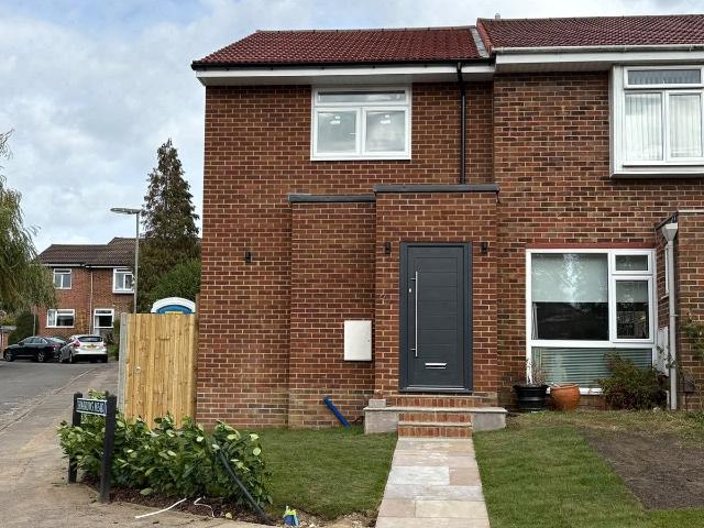 Kingfisher Drive, Redhill, Surrey