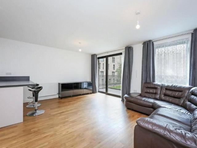Kingfisher Heights, Bramwell Way, Silvertown, London E16, 2 bed flat to rent, £2,300 pcm | PrimeLocation