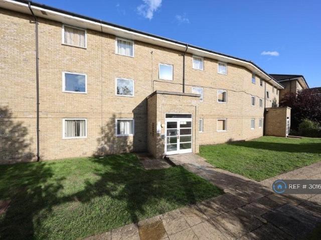 Kingfisher Heights, Grays, RM17 2 bed flat to rent £1,500 pcm £346 pw