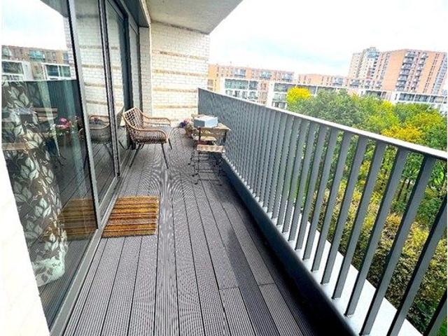 Kingfisher Heights, London E16, 2 bed flat to rent, £2,300 pcm | PrimeLocation