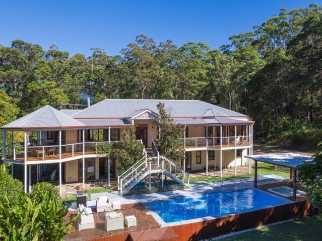 'Kingfisher House' Rainforest Sanctuary with Resort Lifestyle