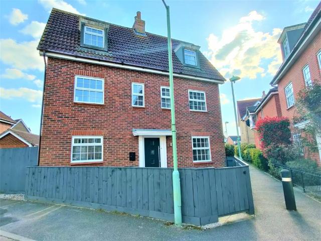 Kingfisher Road, BURY ST. EDMUNDS 6 bed house to rent £2,600 pcm £600 pw