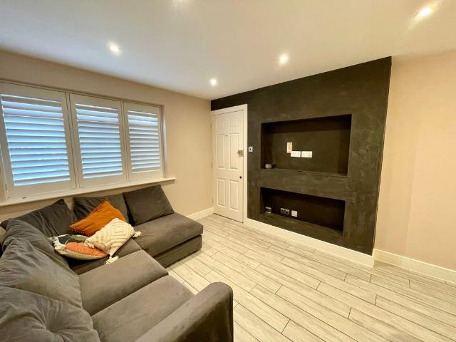 Kingfisher Walk, Ash, Aldershot, Surrey, GU12