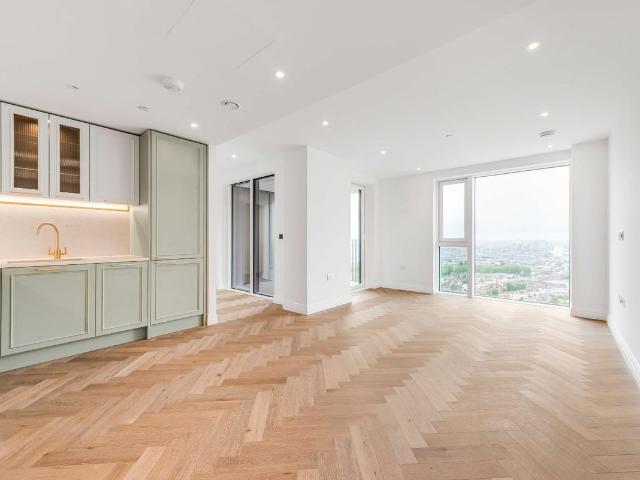 Kings Tower, Broadwater Avenue, Chelsea Creek, Fulham SW6, 1 bed flat to rent, £3,098 pcm | PrimeLocation