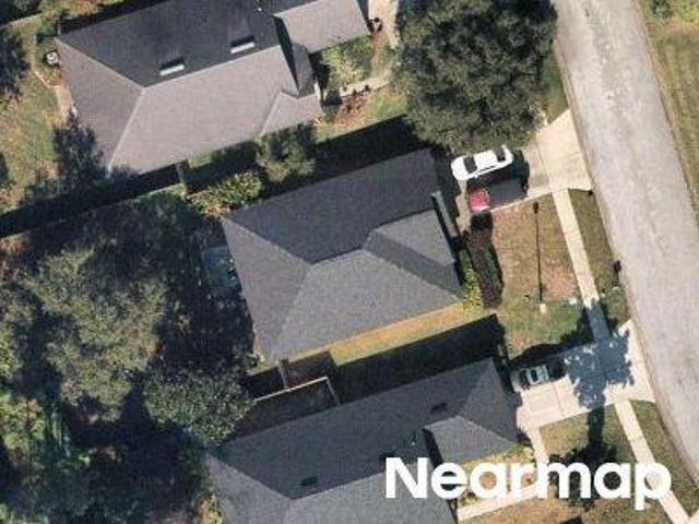 Kings Trace Dr