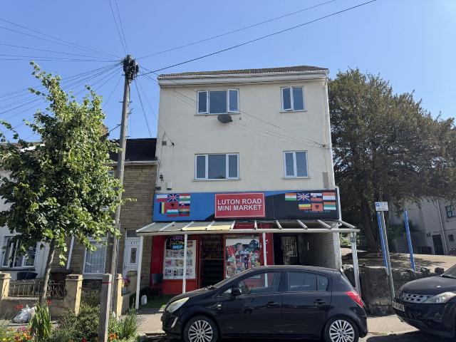 Kings Court, 413 Luton Road, Chatham, Kent ME4, 1 bed flat to rent, £775 pcm | PrimeLocation