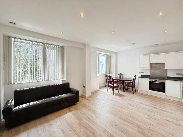 Kings Court, 91 High Street, Camberley, GU15