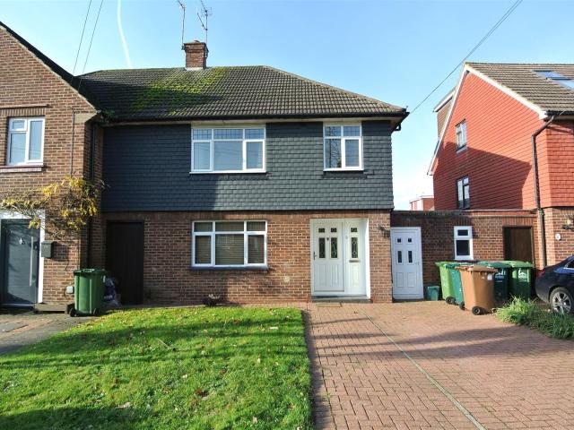 Kings Close, Staines Upon Thames – Aspen Sales and Lettings