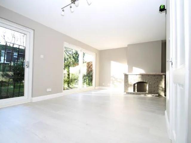 Kings Hall Road, Beckenham BR3