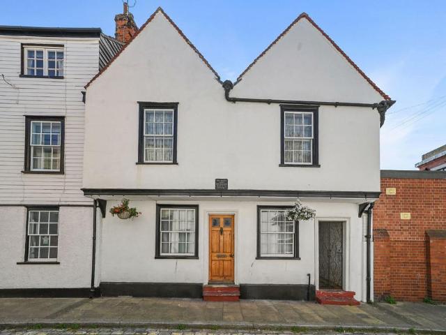 Kings Head Street, Harwich CO12 2 bed cottage to rent £1,000 pcm £231 pw