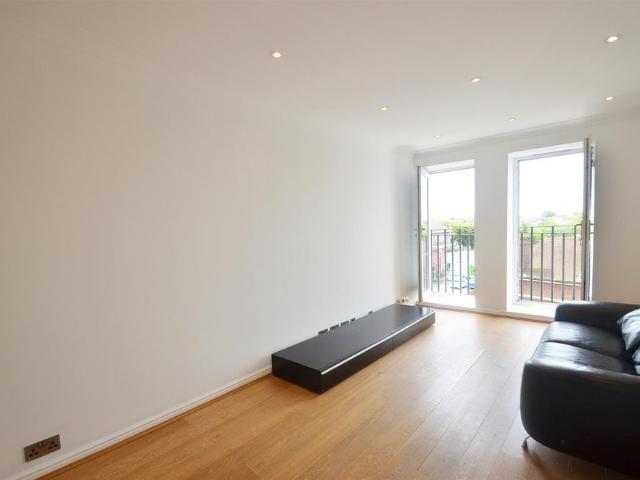 Kings Lodge, Pembroke Road, Ruislip, HA4