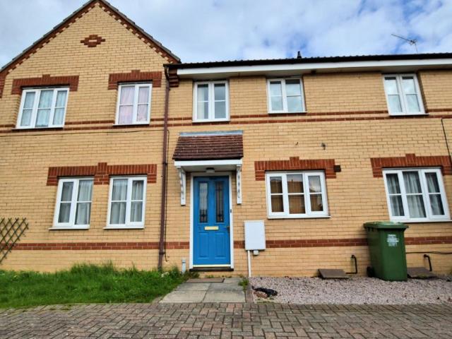 King's Lynn 2 bed terraced house to rent £900 pcm £208 pw