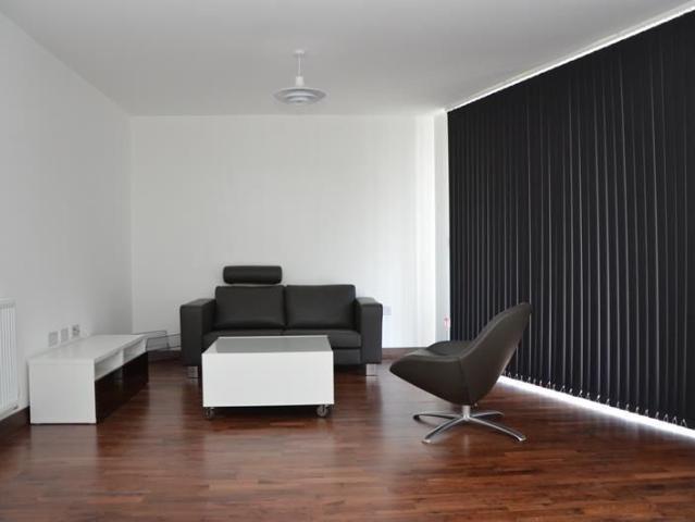 Kings Mill Way, Uxbridge, UB9