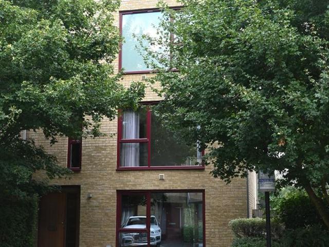 Kings Mill Way, Denham UB9, 4 bed property to rent, £3,300 pcm | PrimeLocation