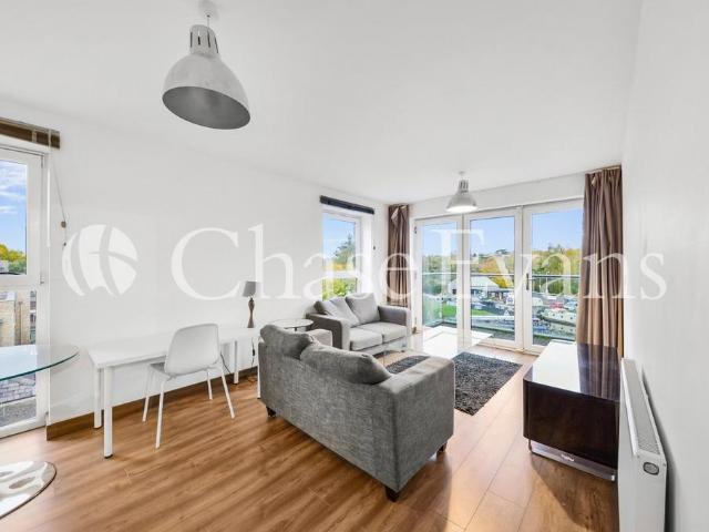 Kings Mill Way, Denham, Uxbridge, UB9 1 bed flat to rent £1,550 pcm £358 pw