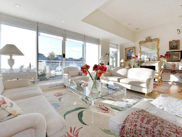Kings Quay, Chelsea Harbour. 3 bed flat to rent £8,666 pcm £2,000 pw