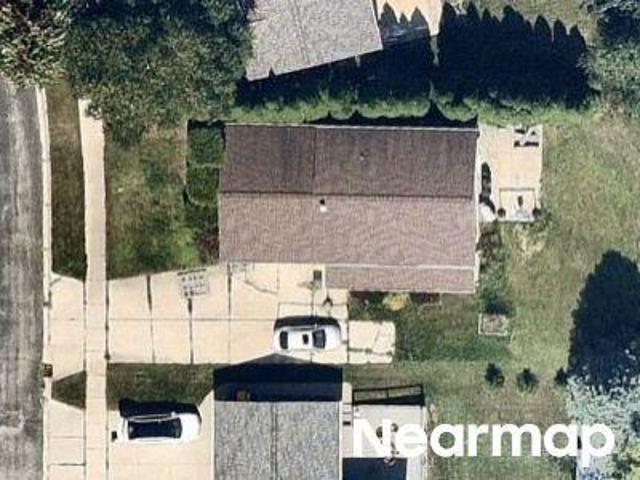 Kings Ridge Ct E