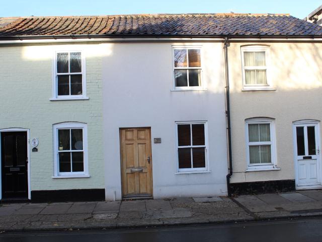 Kings Road, Bury St Edmunds, Suffolk IP33, 2 bed terraced house to rent, £1,350 pcm | PrimeLocation