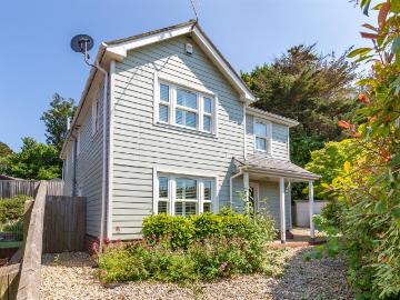 Kings Road, Bembridge PO35, 4 bed detached house to rent, £1,675 pcm | PrimeLocation