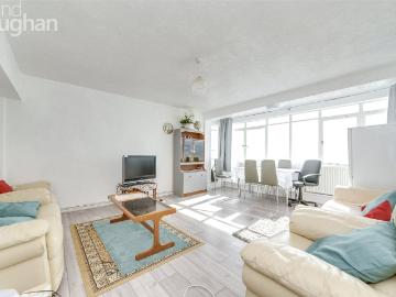 Kings Road, Brighton BN1, 2 bed flat to rent, £1,700 pcm | PrimeLocation
