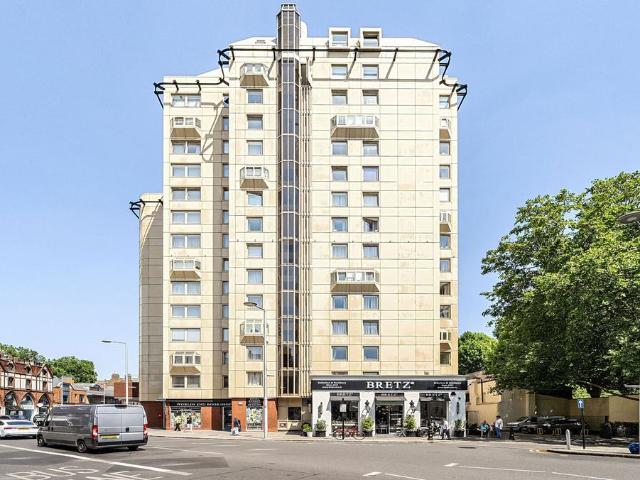 Kings Road, Chelsea, London, SW3 3 bed flat to rent £3,684 pcm £850 pw