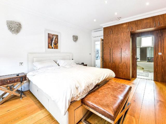 Kings Road, Chelsea SW3, 3 bed maisonette to rent, £11,450 pcm | PrimeLocation