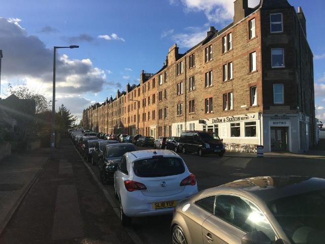 Kings Road, Edinburgh EH15 1 bed flat to rent £1,125 pcm £260 pw
