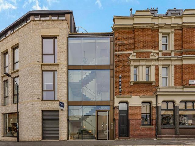 Kings Road, Fulham SW6, 2 bed flat to rent, £4,950 pcm | PrimeLocation
