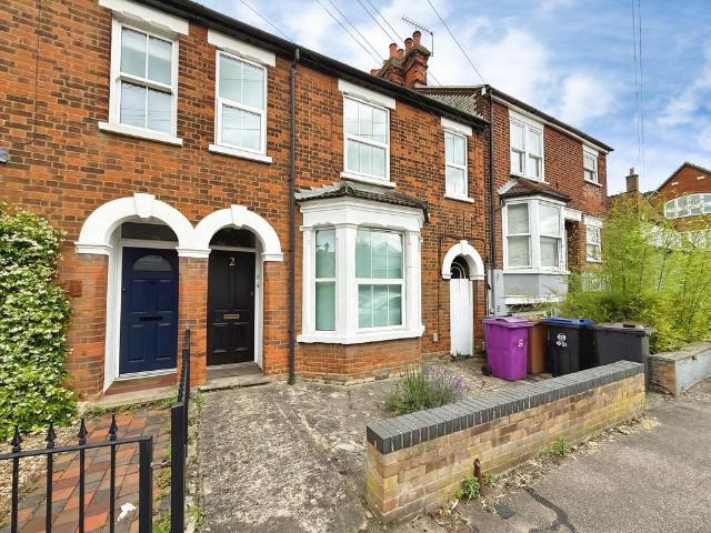 Kings Road, Hitchin, SG5 1 bed flat to rent £1,175 pcm £271 pw