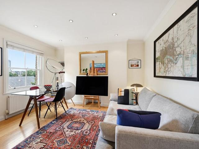 King's Road, London, Chelsea, SW10 2 bed apartment to rent £3,500 pcm £808 pw
