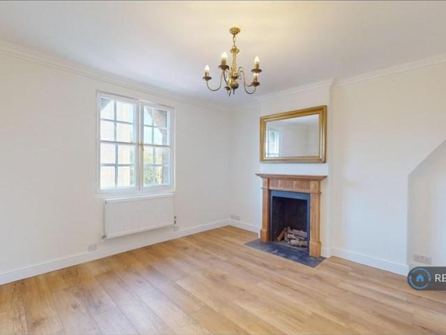 Kings Road, London, SW3 1 bed flat to rent £2,200 pcm £508 pw