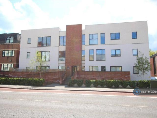 Kings Road, Reading, RG1 2 bed flat to rent £1,750 pcm £404 pw