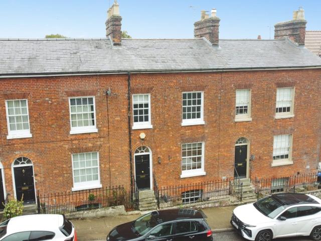 Kingsbury Street Marlborough, Marlborough 3 bedrooms Property for lettings Mcfarlane