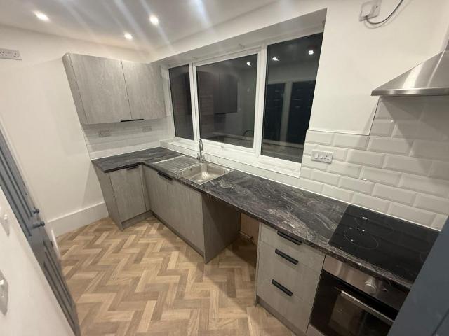 Kingsbury Road, Erdington B24 1 bed flat to rent £850 pcm £196 pw